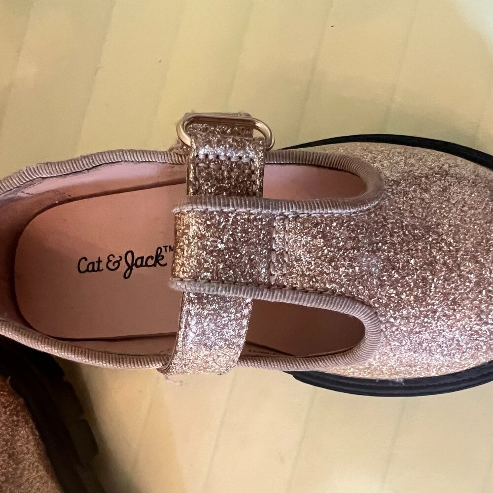 Cat & Jack Metallic Gold Mary Jane shoes - Picture 3 of 5